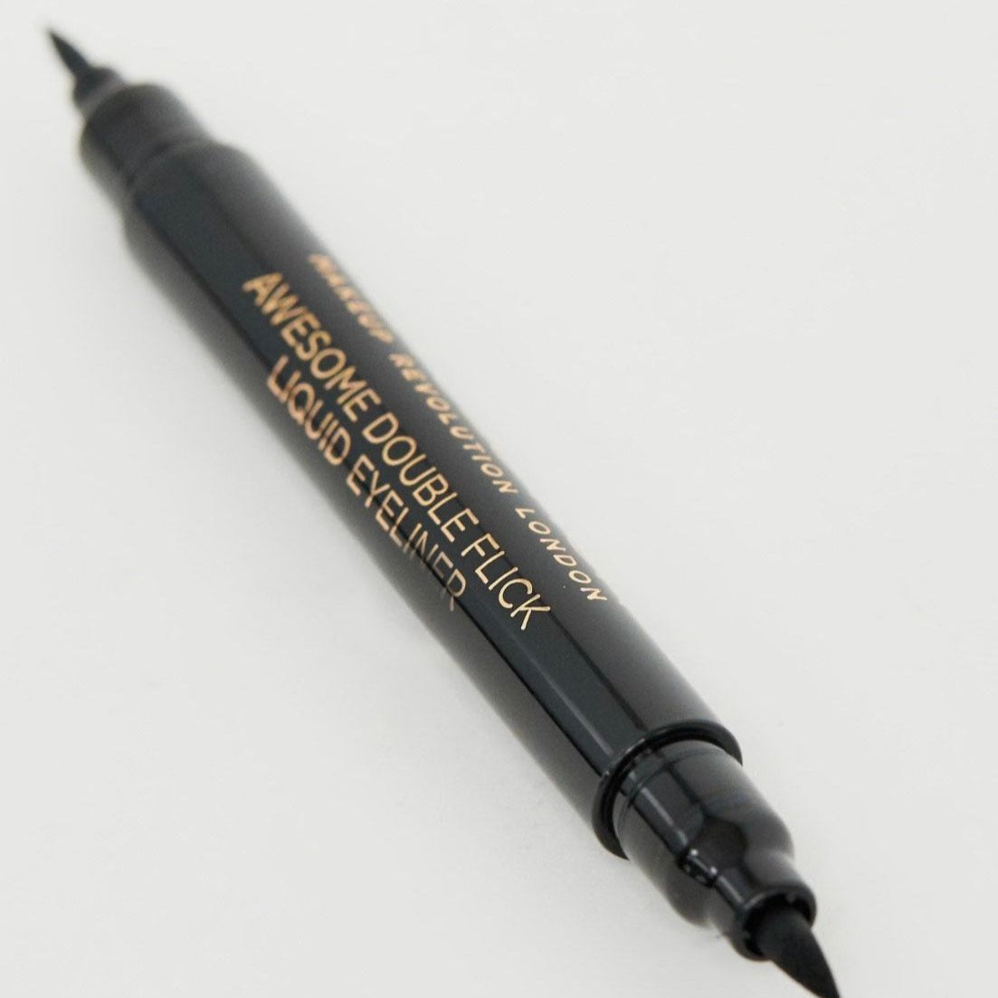 Revolution Double Flick Thick and Thin Liner